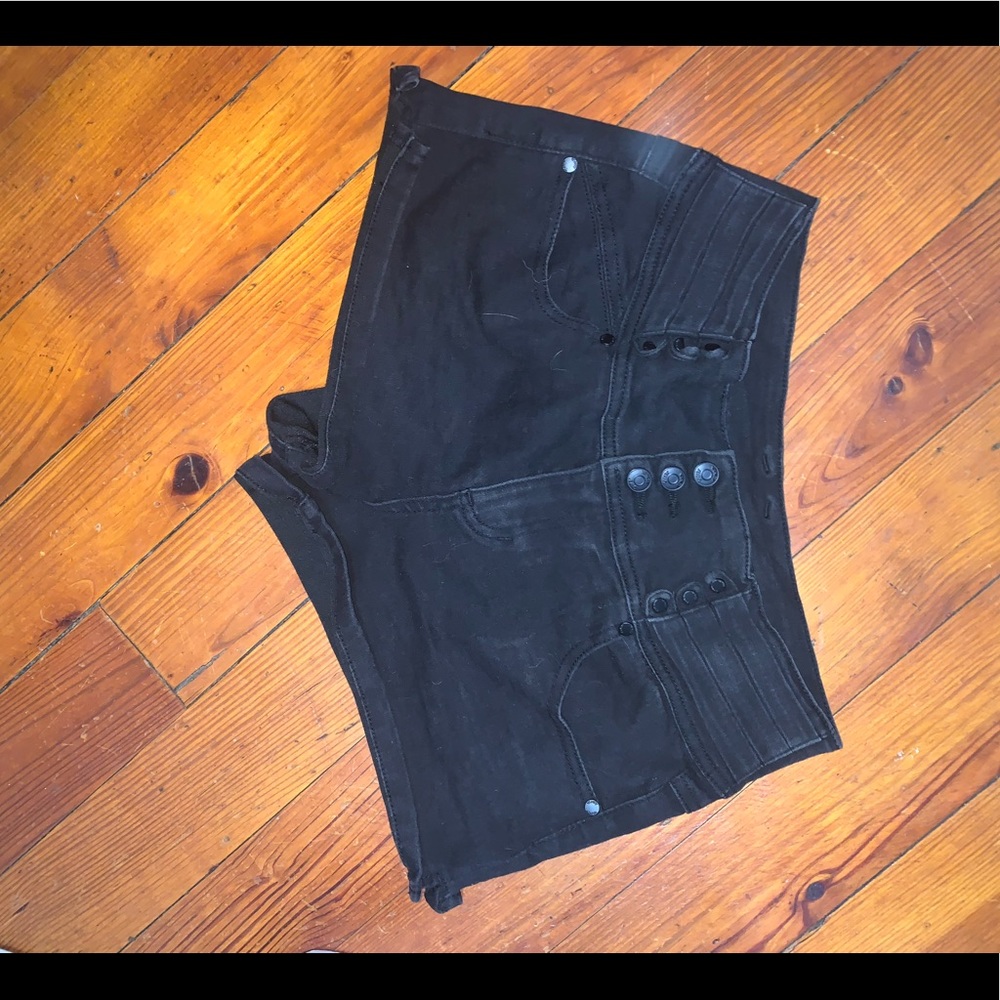 Vanity high waisted black shorts